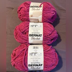 Bernat Blanket Yarn - Pink